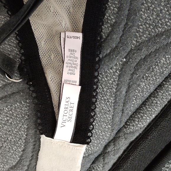 🧁GUC Victoria's Secret Dream Angels Lined Demi Underwire Bra, Pink/🖤, 34DD - Picture 8 of 10